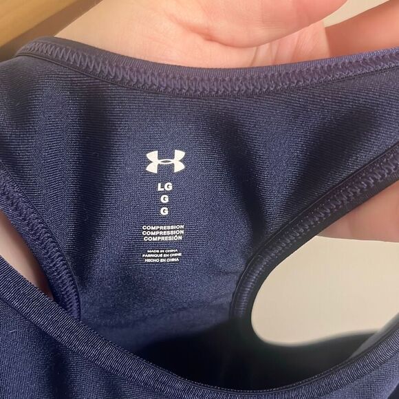 ✨Under Armour Women's Mid Keyhole Graphic Sz Large Navy Sports Bra✨ - Picture 9 of 10